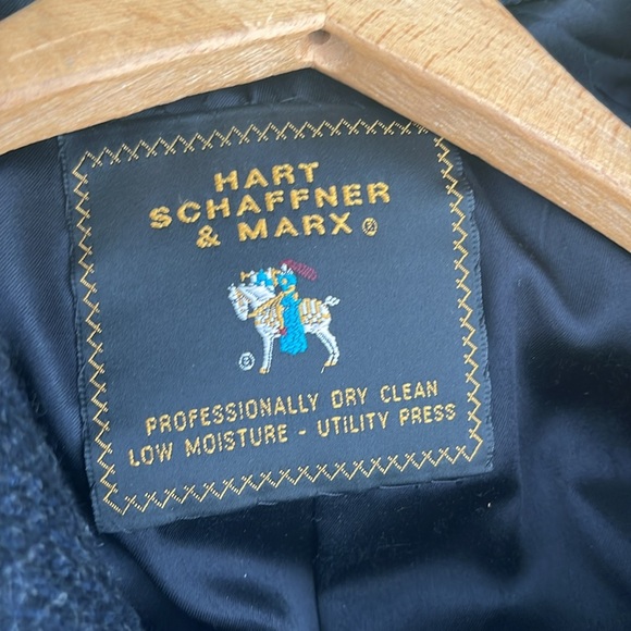 Hart Schaffner Marx Black Trench Coat Classic Design 42R - Picture 2 of 3